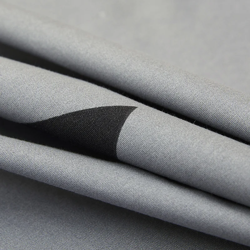 6-Sided Waterproof Mattress Cover with Zipper Customized Size Soft Fitted Sheet Antibacterial Breathable Mattress Pad Protector