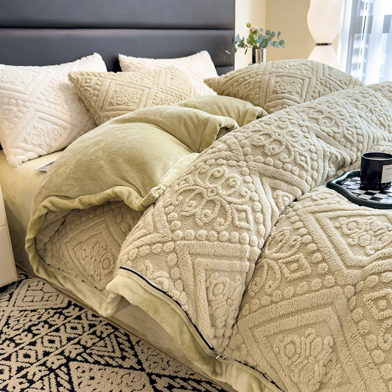 Solid Color Milk Velvet 4pcs Bedding Set with Quilt Cover Bed Sheet Pillowcase Luxury Thick Warm Duvet Cover Set Soft Bed Sets